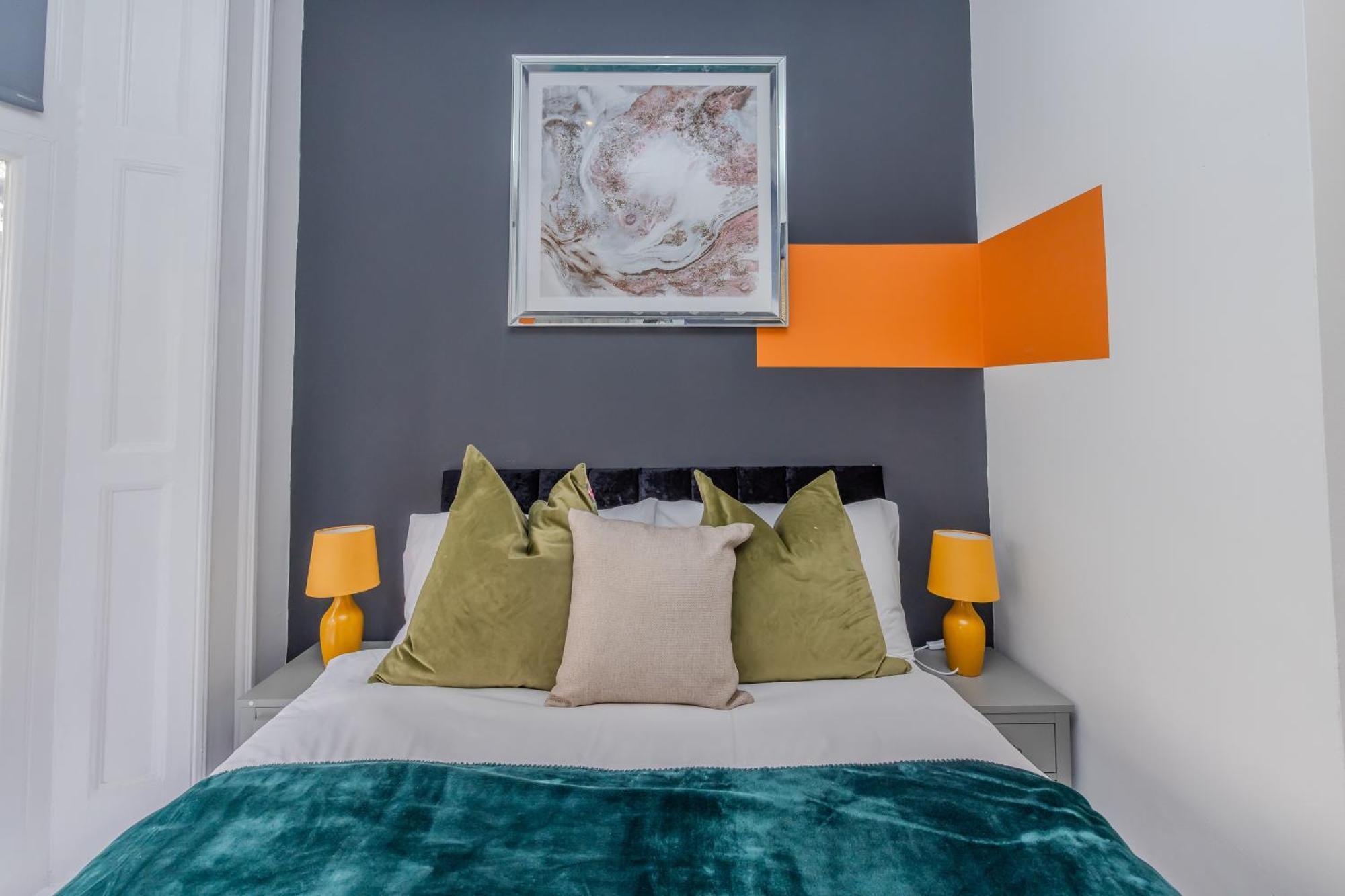 2 Bedroom Flat Next To Brighton Station & Beach I Sleep 8 Guests מראה חיצוני תמונה