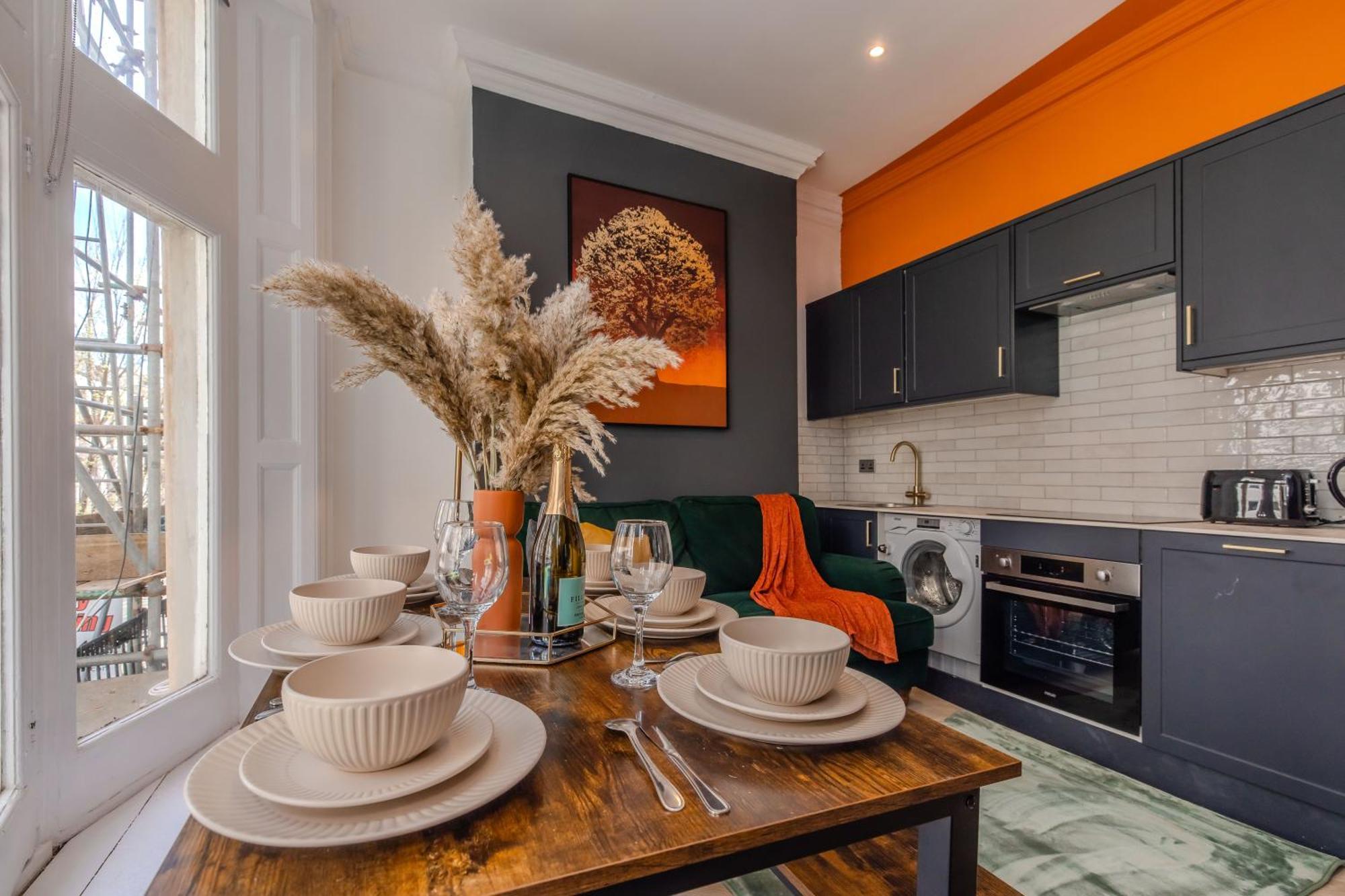 2 Bedroom Flat Next To Brighton Station & Beach I Sleep 8 Guests מראה חיצוני תמונה