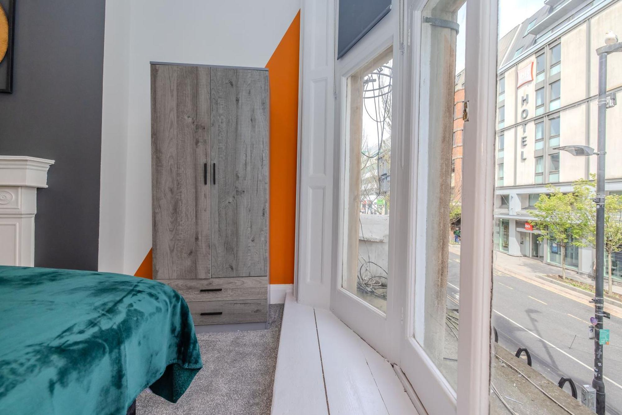 2 Bedroom Flat Next To Brighton Station & Beach I Sleep 8 Guests מראה חיצוני תמונה